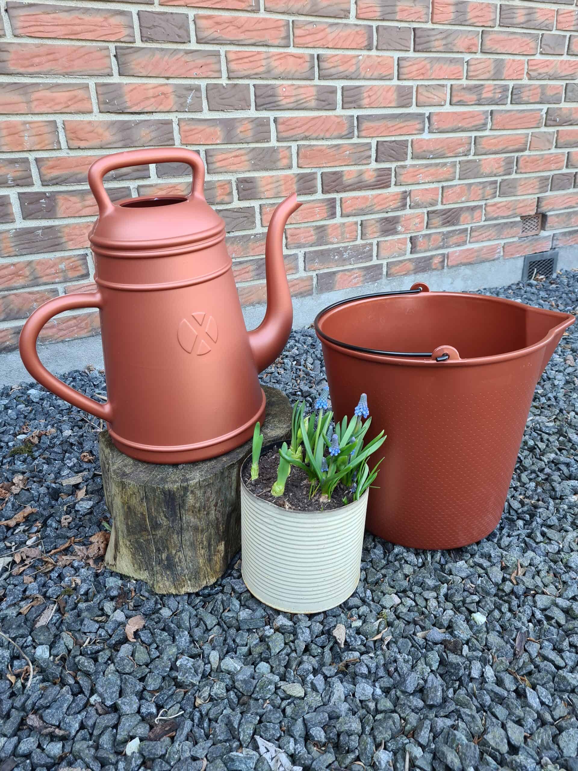 Xala Lungo vandkande, 8 Liter – kobber & Xala drop bucket spand 13 L kobber